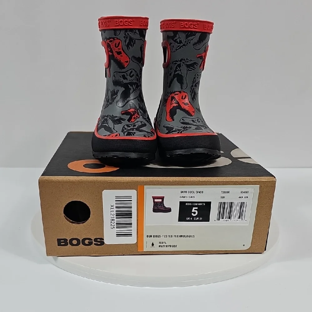 NIB Bogs Kids Skipper Cool Dino Rain Boots Size 5 Red Gray Waterproof Outdoor